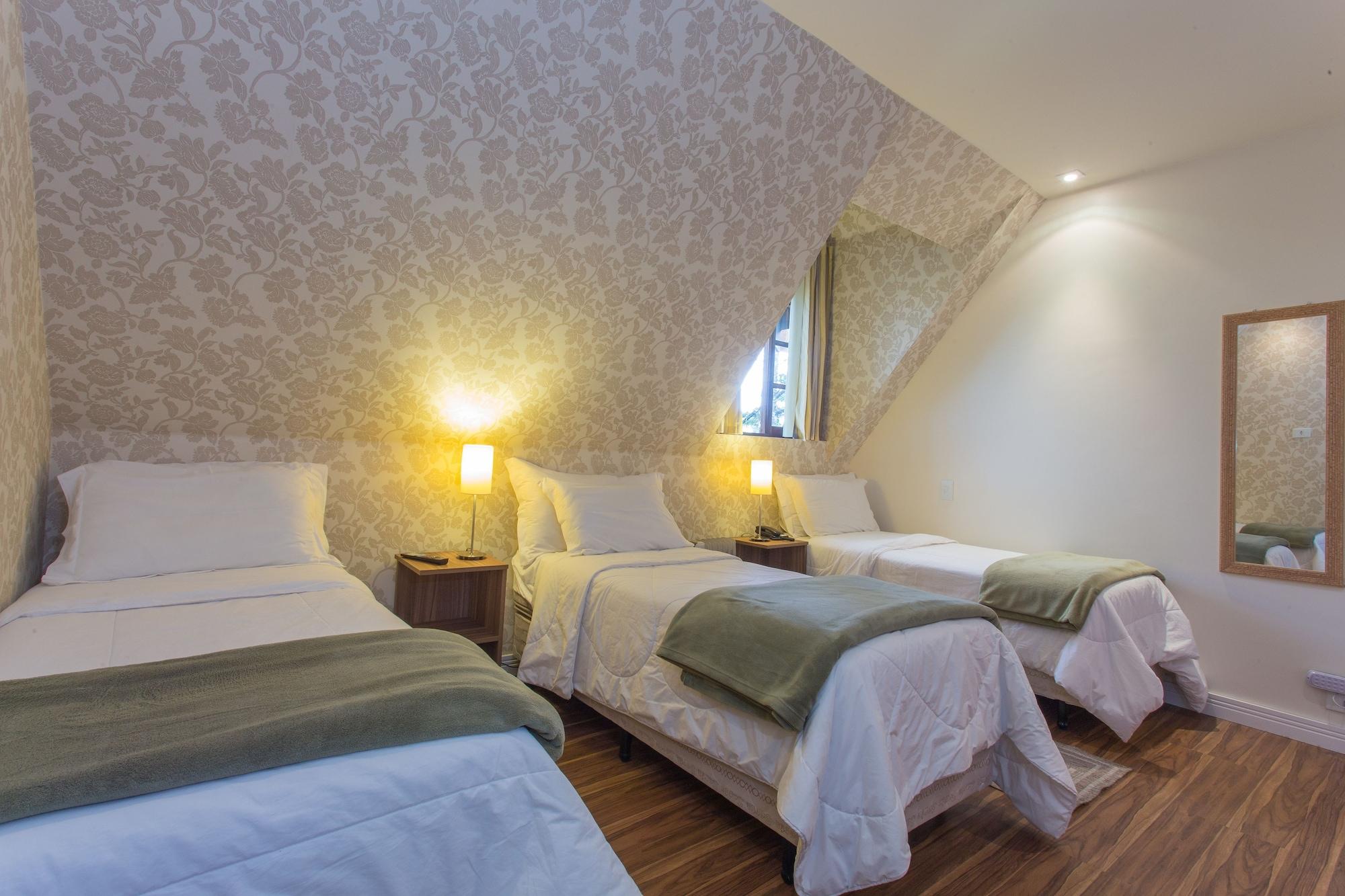 Pousada La Toscana กังโปสดูจอร์เดา ภายนอก รูปภาพ